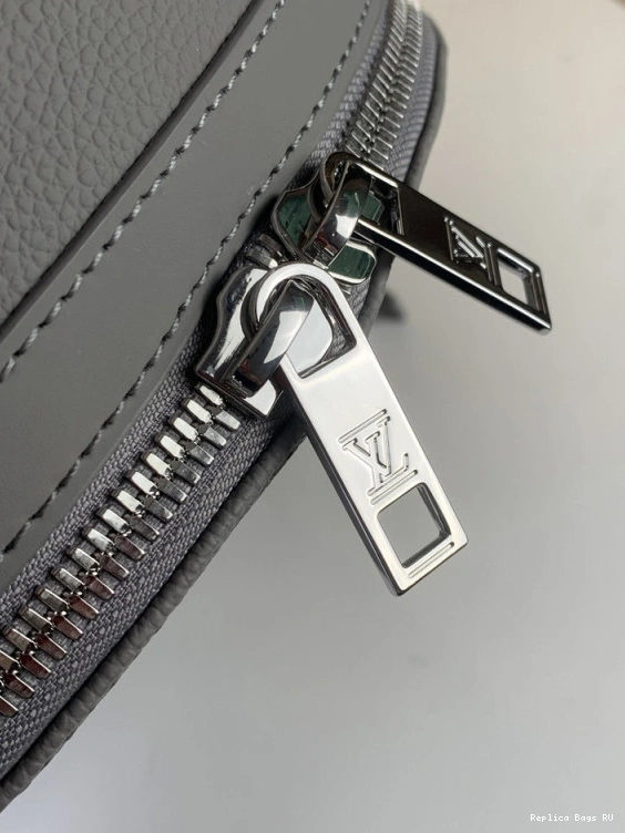 Cheap VUITTON TAKEOFF LOUIS BACKPACK 0708